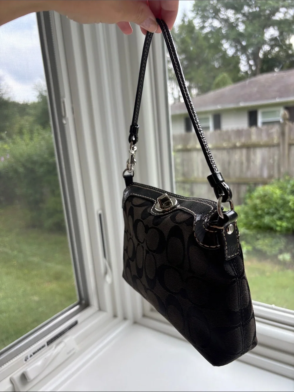 Coach vintage Y2K Blue Coach Mini Bag/ Turnlock Wristlet